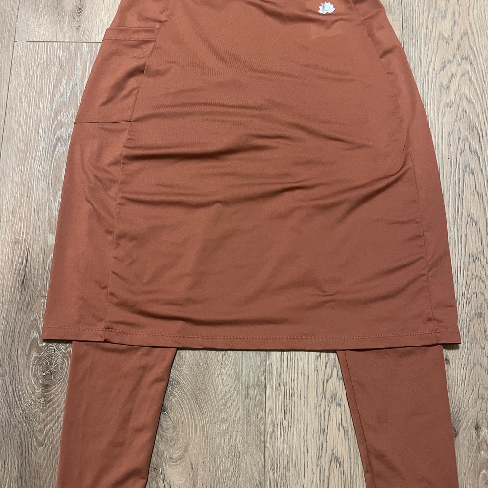 Women's Rust Athletic Skirt with Leggings
